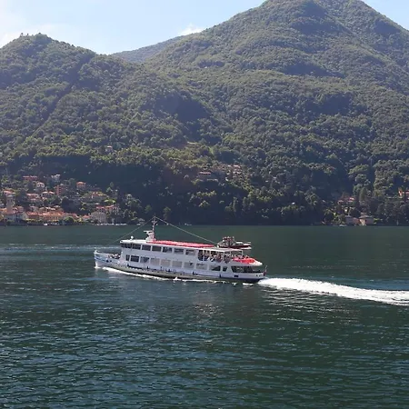 Fiumelatte Sleeps 5 Appartement Varenna